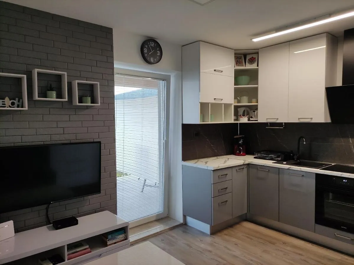 Studio Apartment Sila Rabac 0*,
